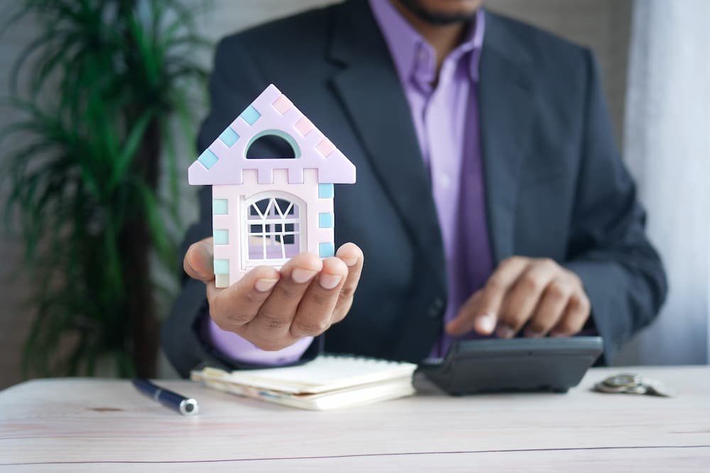 Self-Manage or Use a Letting Agent? - Horizon Letting Agents Sheffield